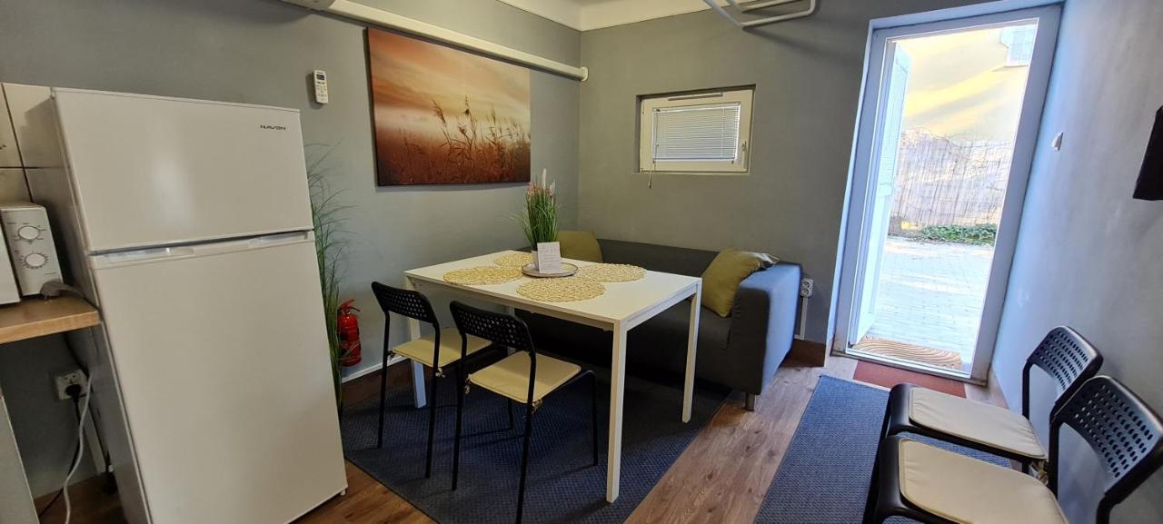 Lugas Apartman Miskolctapolca 2 Haloszoba Dezsa Es Jakuzzi Koezel A Barlangfuerdohoez Buitenkant foto